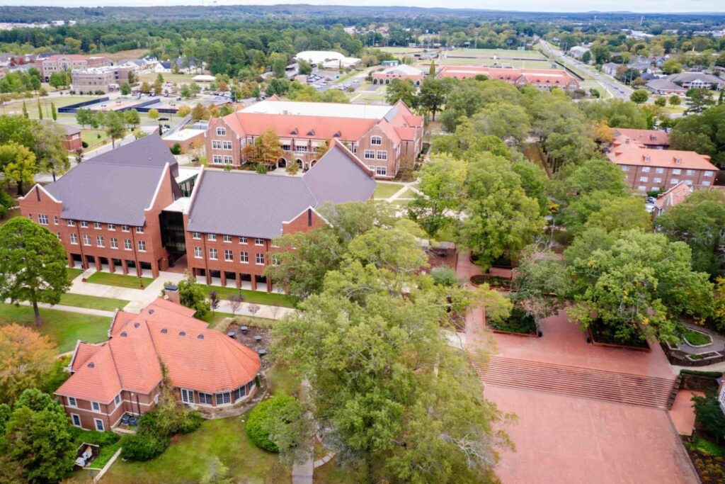 Aerial view of buildings on the Hendrix College campus.